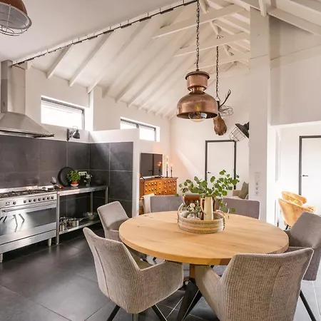 La Chatelaine דירה *