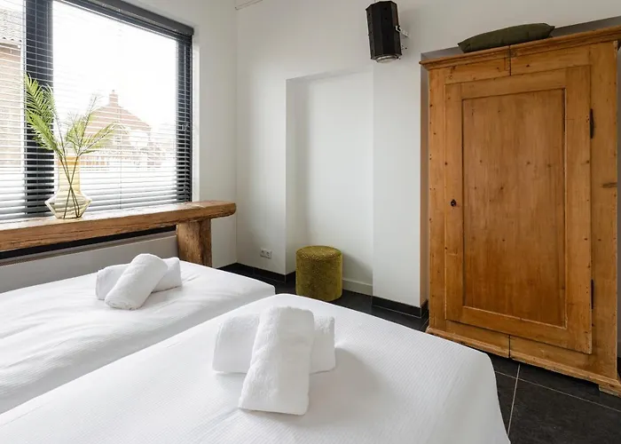 La Chatelaine * Egmond aan Zee